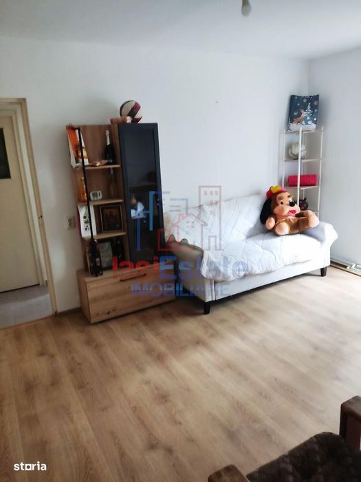 Apartament 3 camere, etaj 1, centrala proprie, 51 mp - zona Dacia