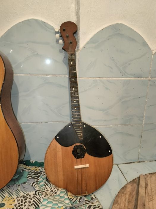 Гитара и мандалин