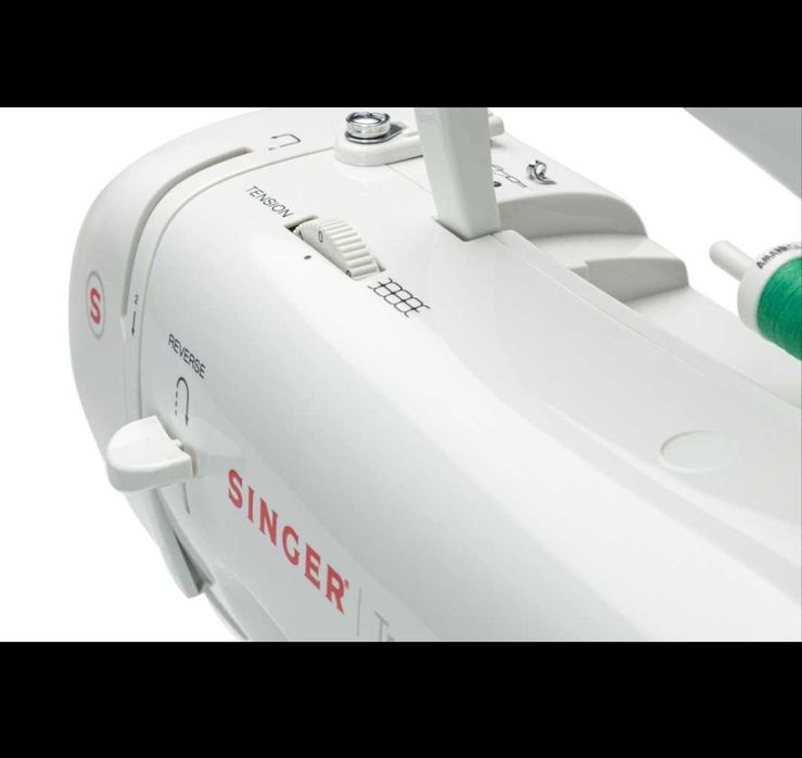 Vând Mașină de cusut Singer Tradițion2250