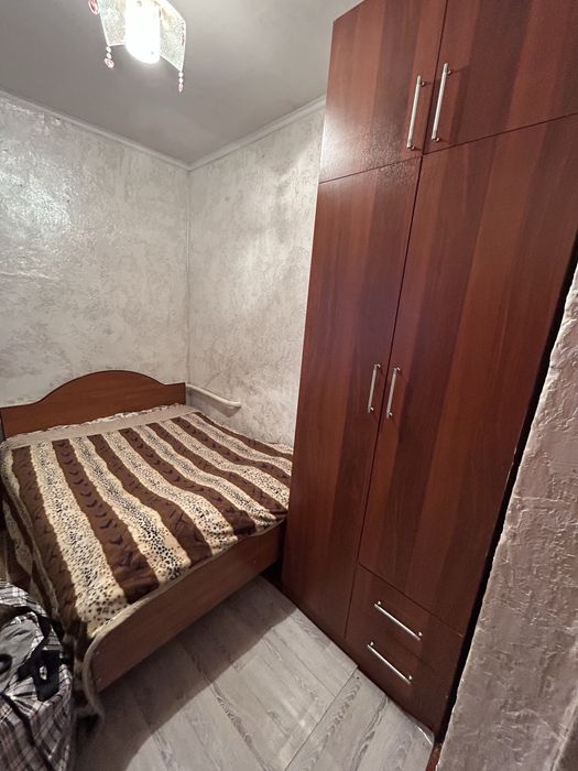 Кровать с шкафом продаються