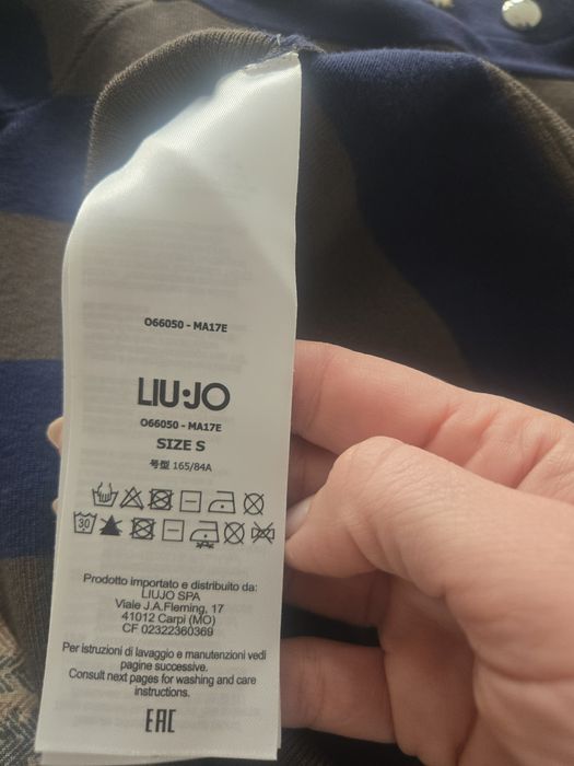 Оригинален нов пуловер LIU JO