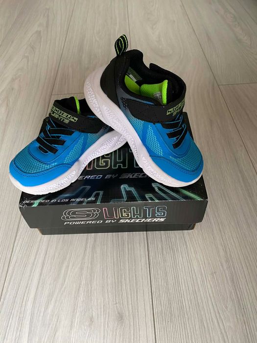 Skechers mărimea 24