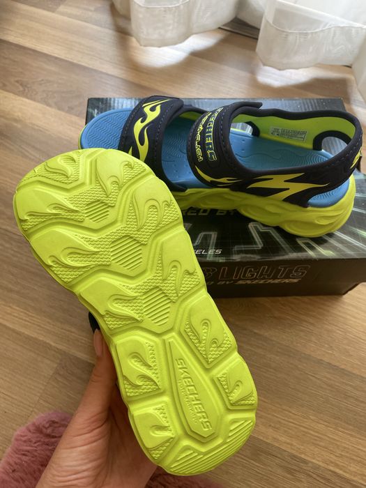 Skechers сандали