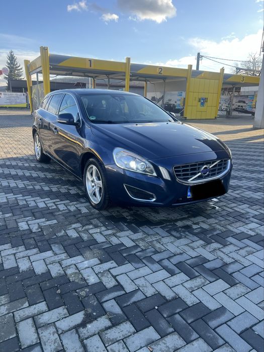 Vand Volvo V60 2l diesel