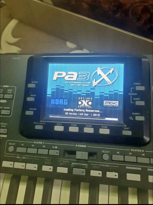 Vand Orga KORG PA3x pro