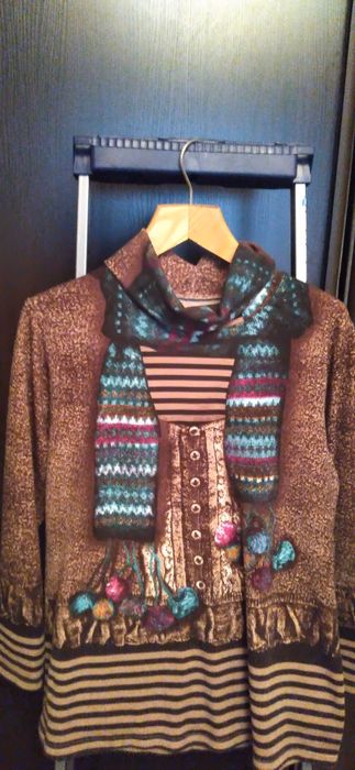 Одежда женская, размер 50, кофты, брюки и мн. др.