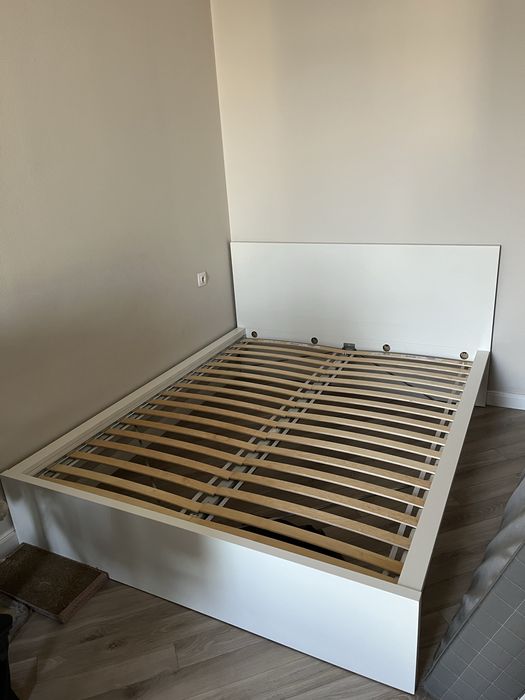 Кровать Ikea 160x200 без матраса