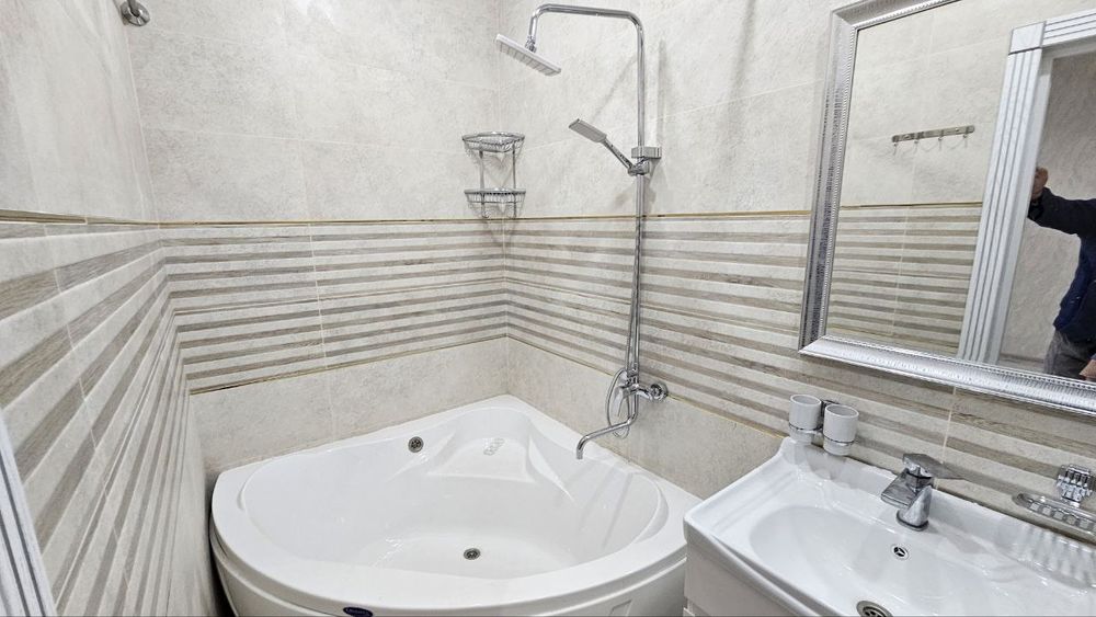 Люкс квартира ижарага берилади.