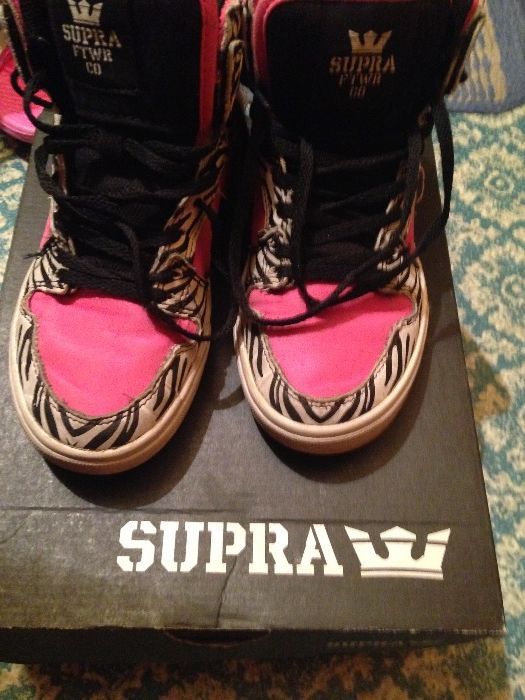 Оригинални кецове SUPRA за момиче - номер 33,5 и ADIDAS - 34 номер