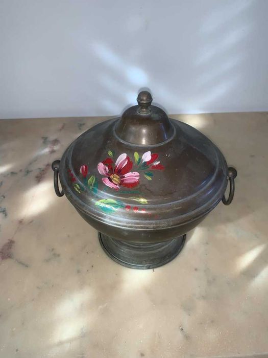 Vas de cupru cu capac