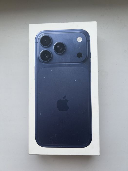 Iphone 17 pro,с гарантией