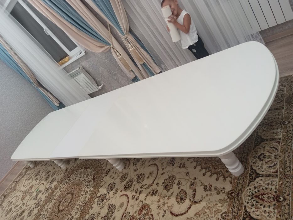 Стол длина 4.80 ширина 1.20