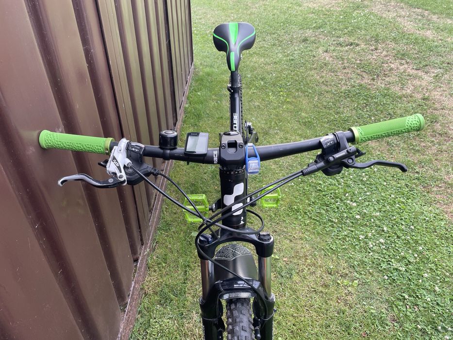 Bicicleta full suspension MTB Cube 26
