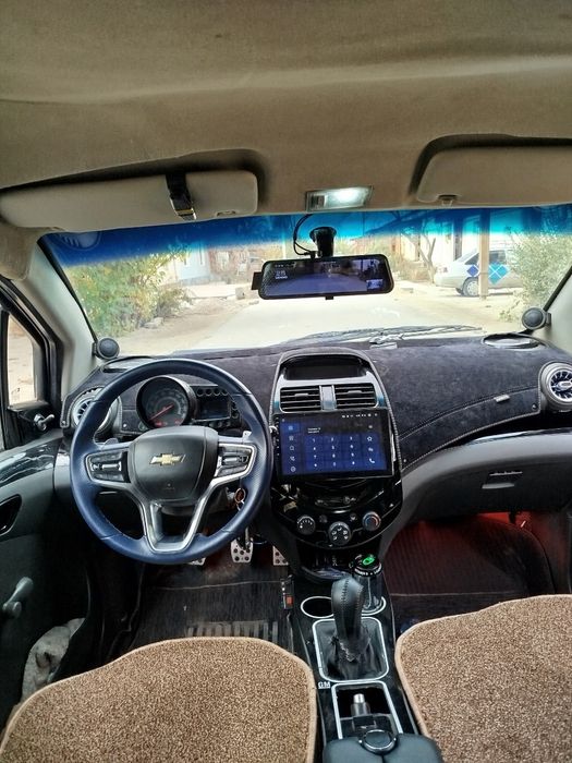 Спарк сотилади йили 2011 юргани 310