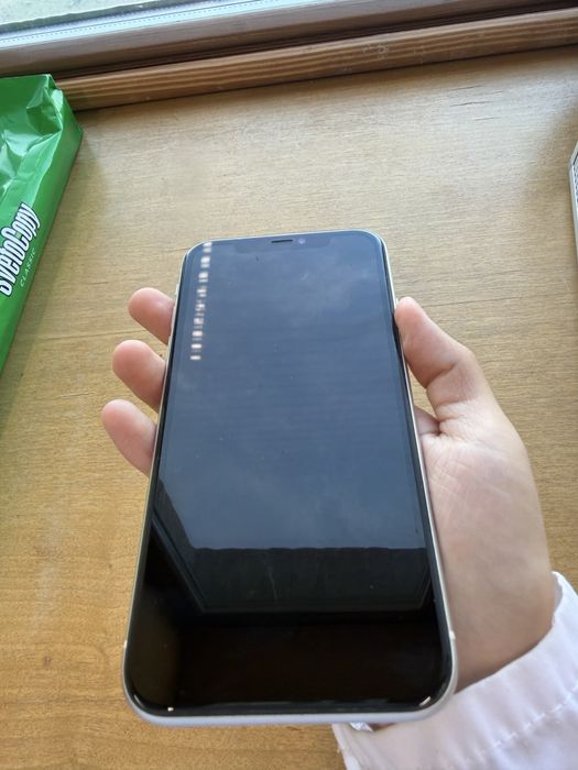 Iphone 11 в отличном состоянии