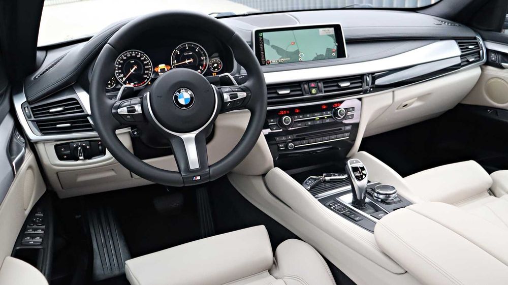 BMW X6 / F16 / Faruri LED Adaptiv / Trapa / Camere / Lane/Side / Memorii/Jante 20 / 258 CP / RATE/GARANTIE/DEALER AUTORIZAT