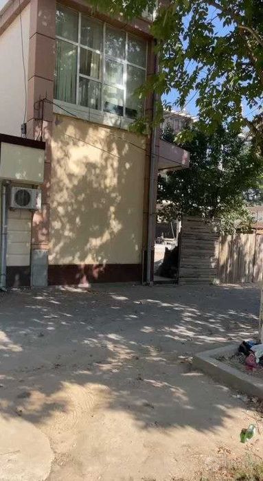 ПРОДАЕТСЯ 3-ЭТАЖНОЕ отдельно стоящее здание Кукча Дарвоза