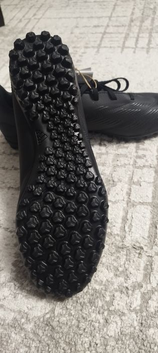 Стоножки Адидас predator club tf 42 2/3