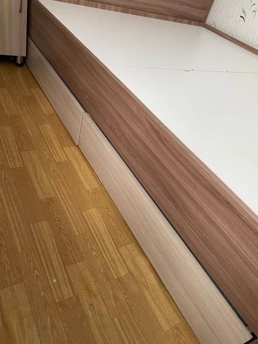 Кровать 40.000 тг