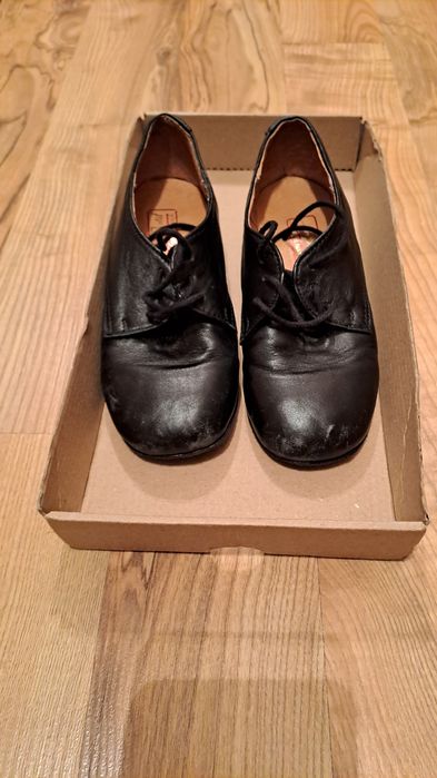 Pantofi dans baiat