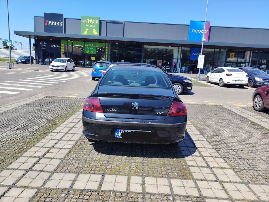Vând Peugeot 407 motor 1.6 pt dezmembrări