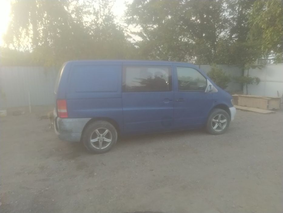 Мерседес вито. 1998г