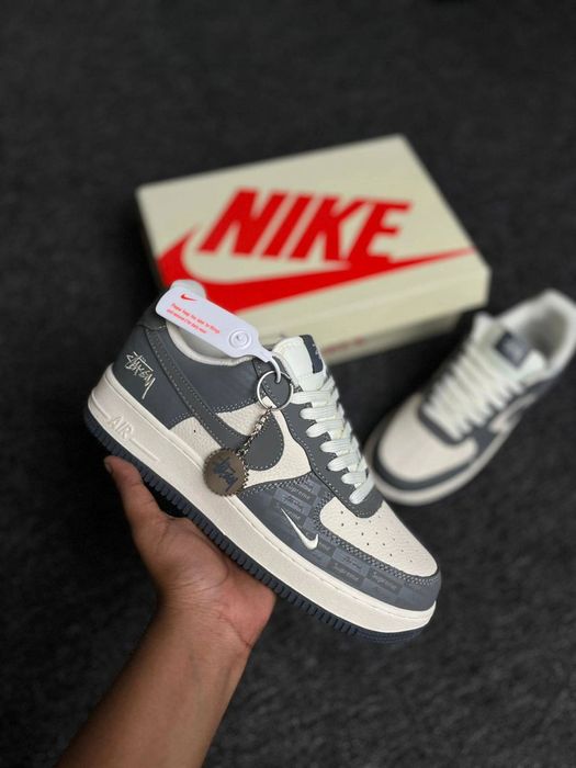 Nike Air Forse     .