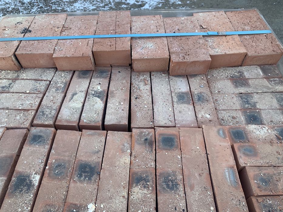 Кирпич забутовочный