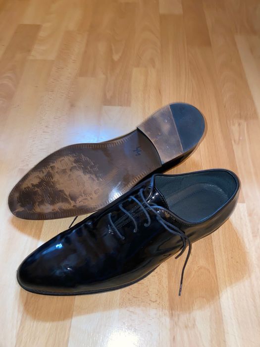 Pantofi de lac marimea 45