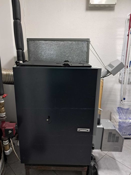 Котел за пилети произведен 2012г