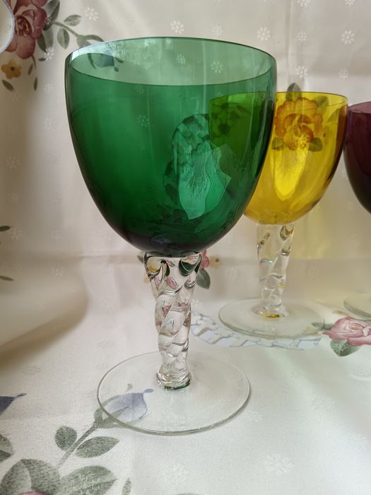 4 бр огромни чаши от цветно стъкло Мурано, всяка по 700 мл