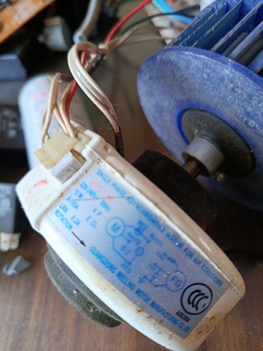 Части за климатик Модев здрави.