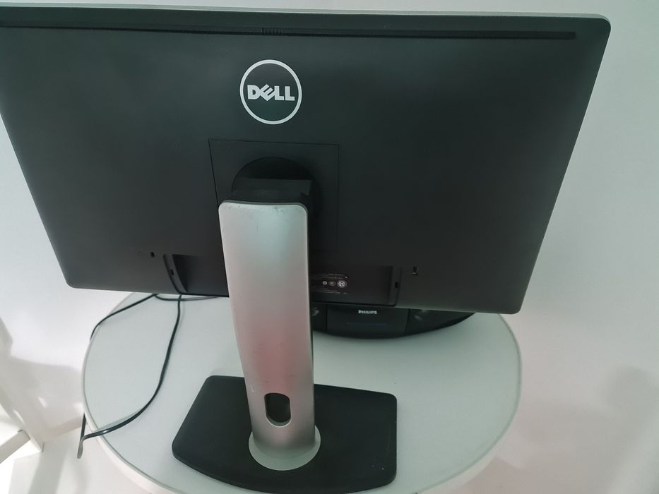 Monitor Dell negru