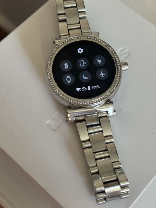 MICHAEL KORS  часовник - SOFIE MKT5020 Steel Swarovski Touchscreen