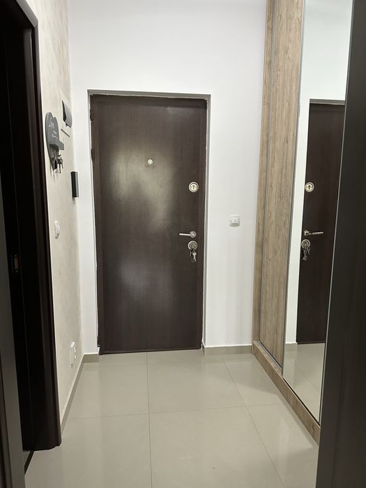Garsonieră modernă, bloc nou, centrală proprie, parcare, 182/343 în fața blocului