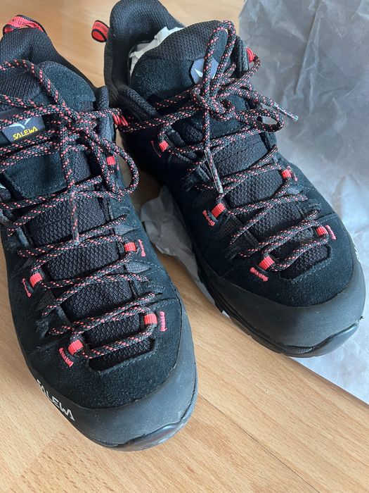 Ghete Salewa 38.5, piele si goretex
