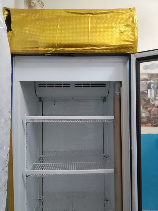 Продам холодильник для магазина