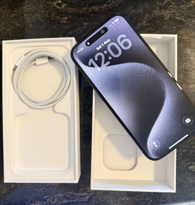 iPhone 15 Pro 128 GB Black Titanium – Impecabil – Baterie 100%