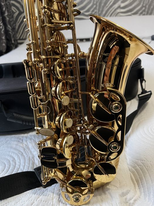 Vand Alto Saxofon Eastar EAS || Mi bemol