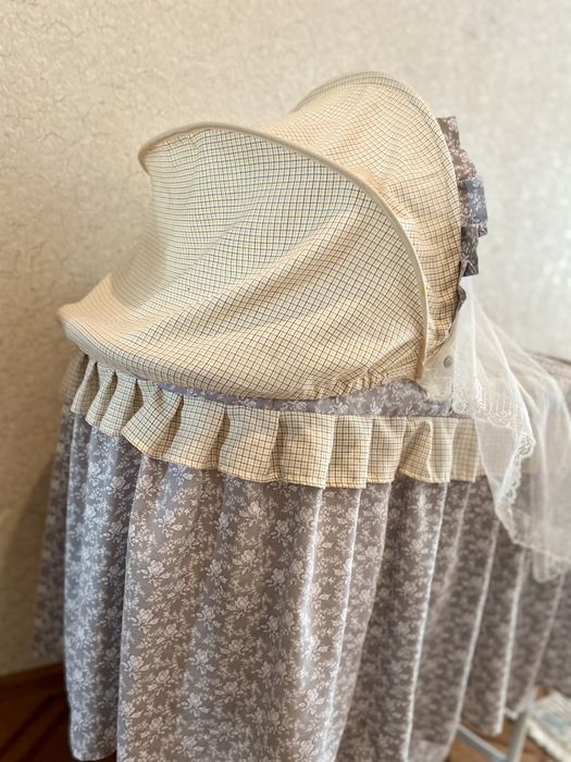 Колыбель кроватка