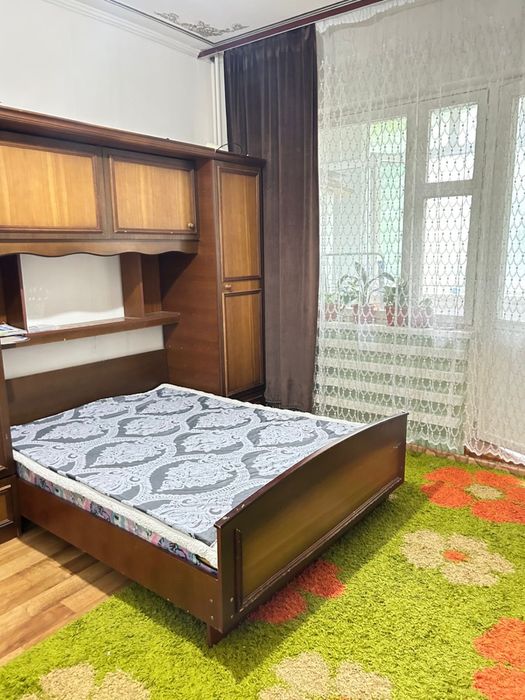 2 бөлмелі пәтер ұзақ мерзімге беріледі