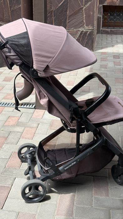 Прогулочная коляска Easy walker Miley