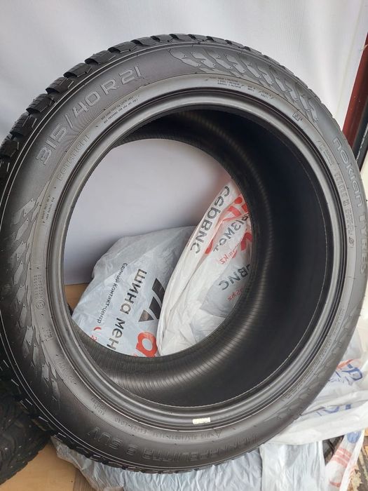 Шины Nokian 315/40/21