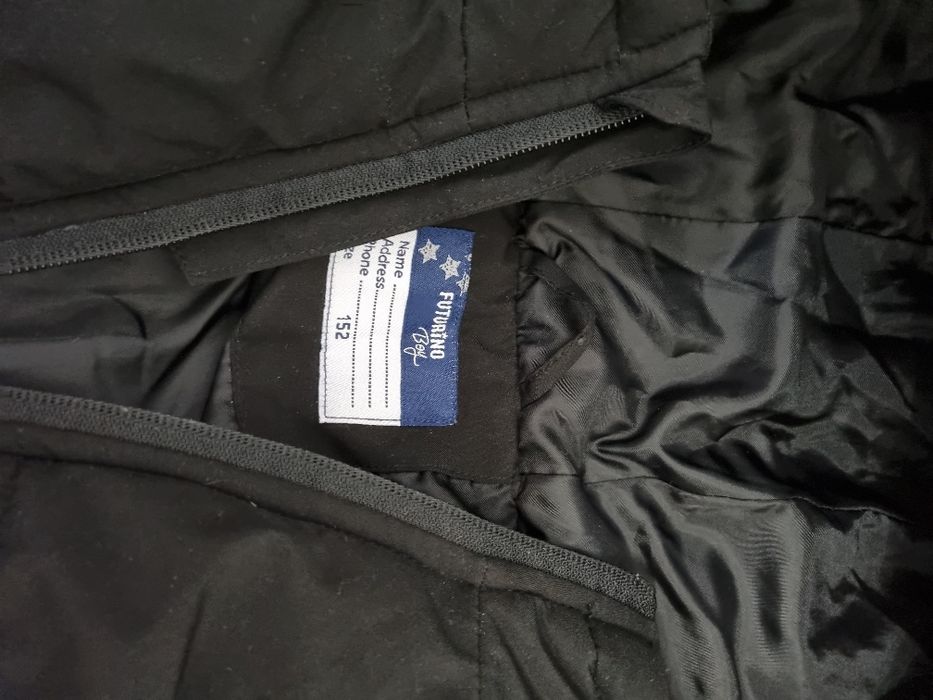 Продам черную куртку. Размер 152см