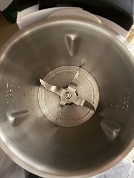 Robot de bucătărie Monsieur Cuisine Edition Plus (Silvercrest)