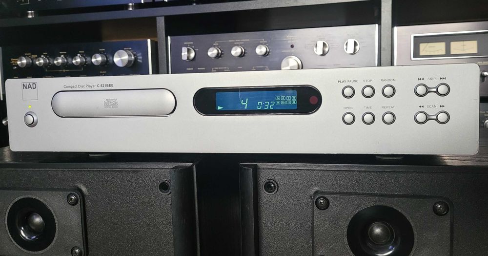 NAD C521 BEE cd-player Hi-Fi de referinta 5*