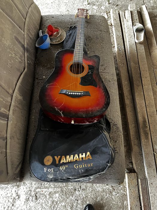 Гитара Yamaha vip