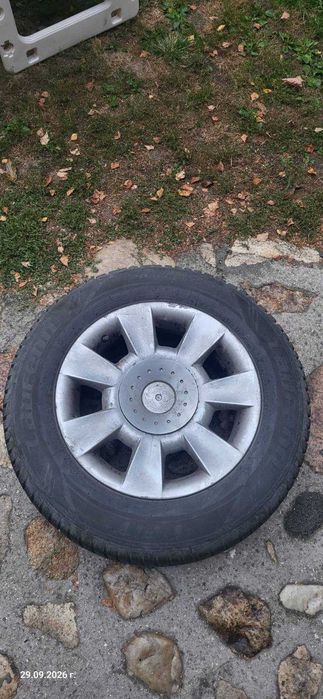 Джанти за BMW със зимни гуми 205/65 R15