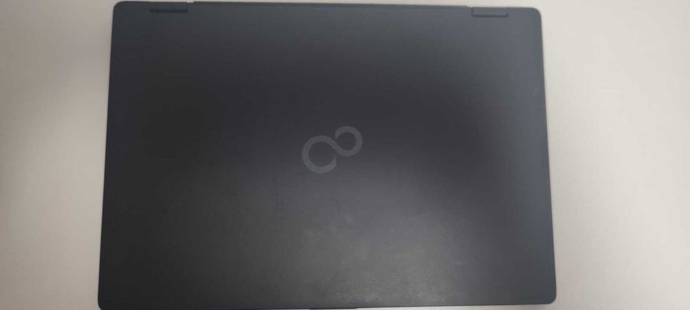 Ultrabook 2-in-1 Fujitsu Lifebook U9311X | i5-1135G7 | 16GB RAM | Touch 360°