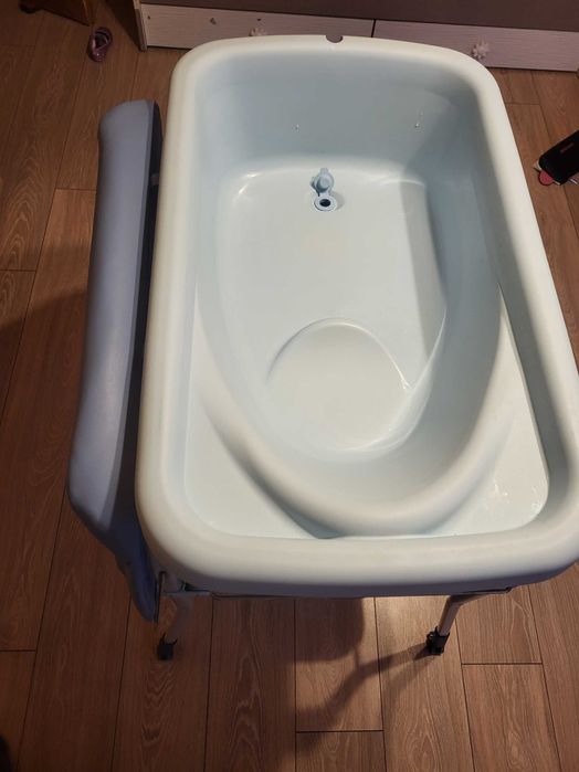 Повивалник и вана за къпане бебе Chicco